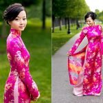 A Vietnamese bride in traditional gown