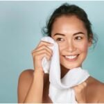 Anti-Oil and Acne-Fighting Salicylic Acid Facial Wash